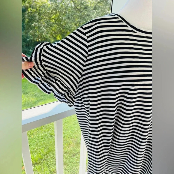 🔵 St John’s Bay black and white striped top XXL - Picture 2 of 6